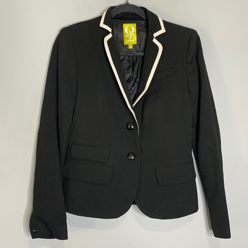 QMack black Blazer with white trim collar 2